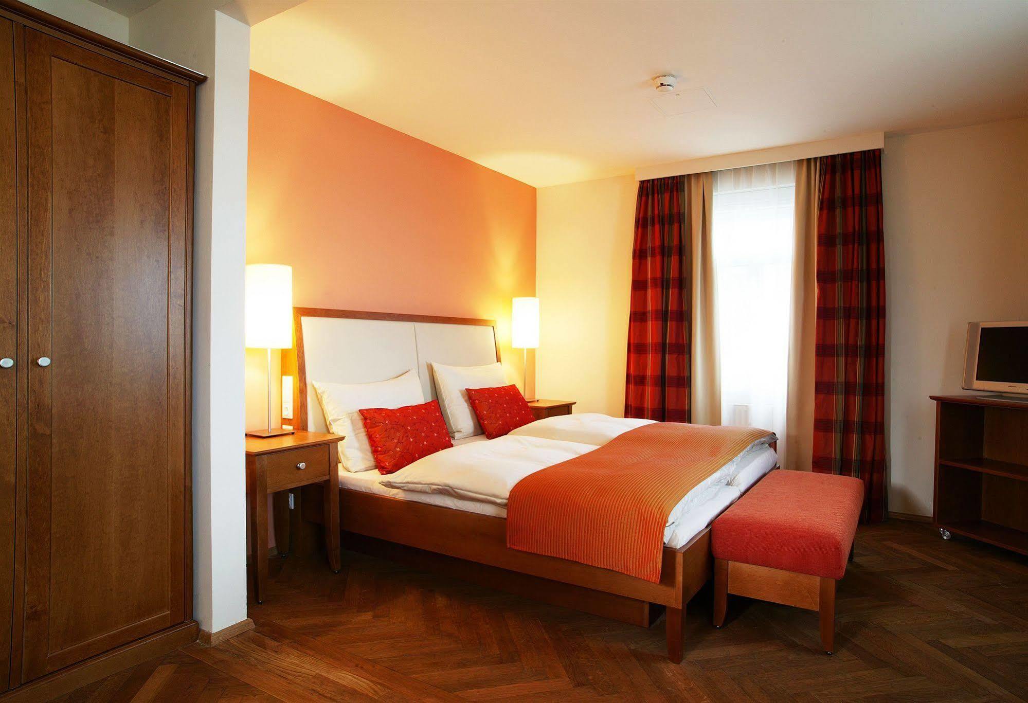 G'Sund & Natur Hotel Die Wasnerin - Adults Only Bad Aussee Room photo